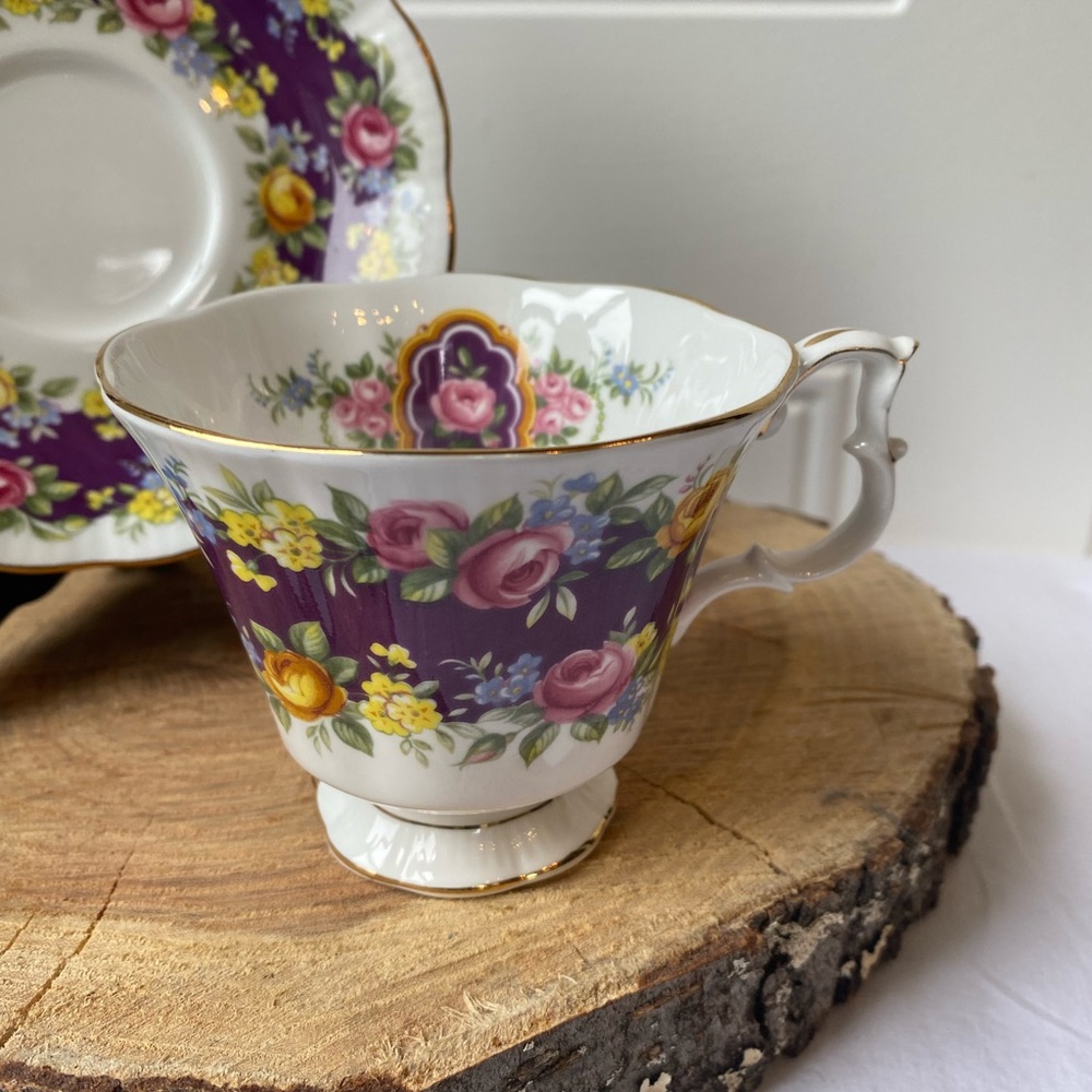 Royal Albert Garland Series Radiance Fine Bone China Footed Tea Cup And Saucer - Picture 4 of 9